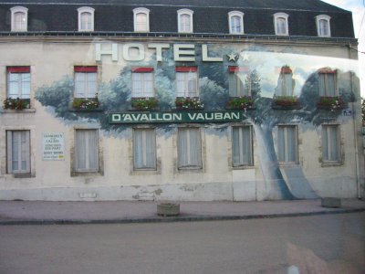 D'Avallon Hotel.